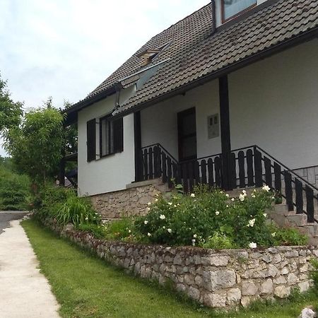 Apartment And Rooms Nevenka Poljanak Zewnętrze zdjęcie